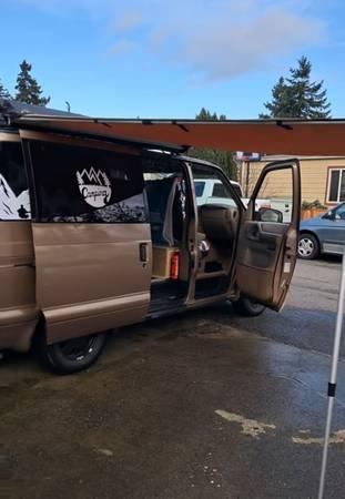 🚐 1998 Chevrolet Astro Van – Camper Conversion! 🌄 2