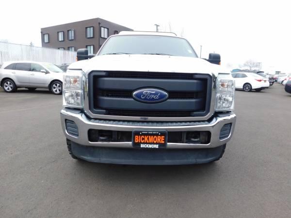 2016 Ford F250 Super Duty Super Cab 4x4 4WD F-250 XL Pickup 4D 8 Ft Tr 18