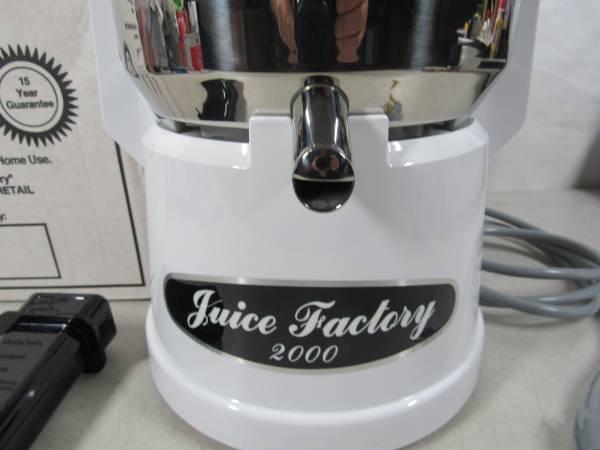 Juice Factory 2000 Centrifugal Fruit & Vegetable Juicer New Open Box 2