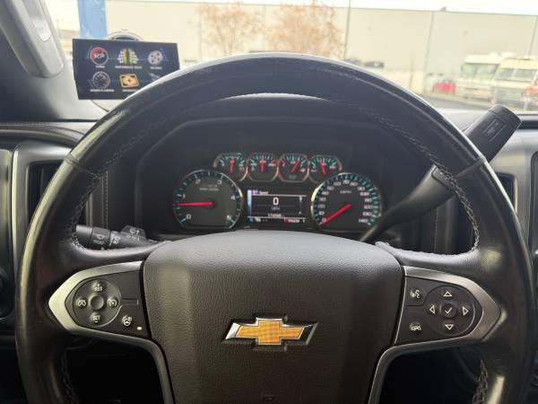 2015 Chevrolet Silverado 2500HD Duramax 11