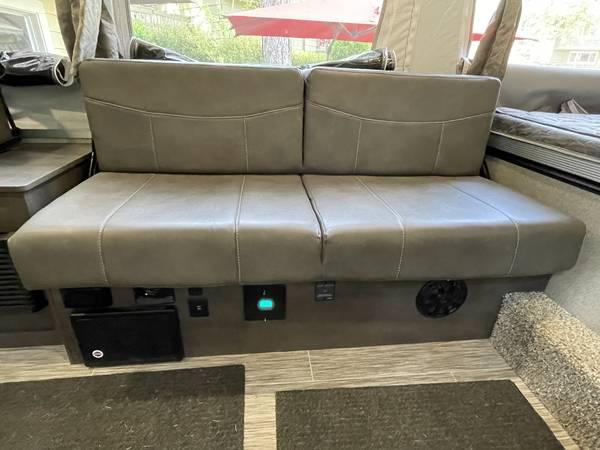 2020 Forest River Flagstaff Pop Up Tent Camper 207SE 13