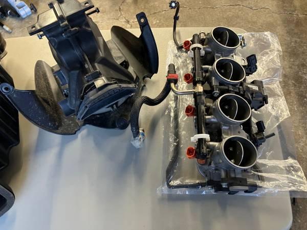 2018 18 Kawasaki ZX-6R 636 Part Out No Motor 2