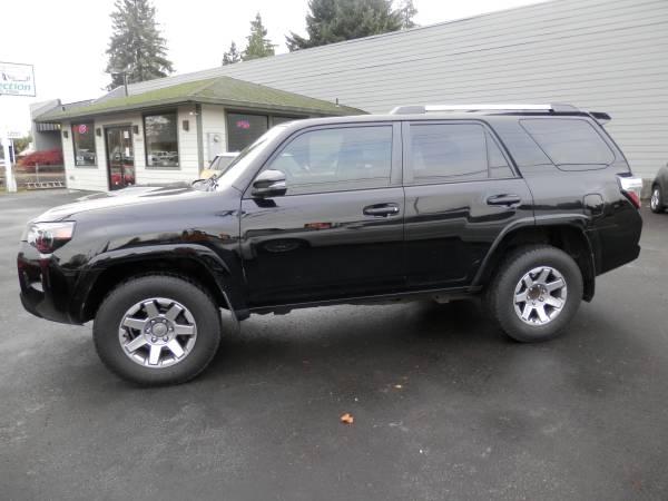 TOYOTA 4RUNNER, TRAIL SPORT