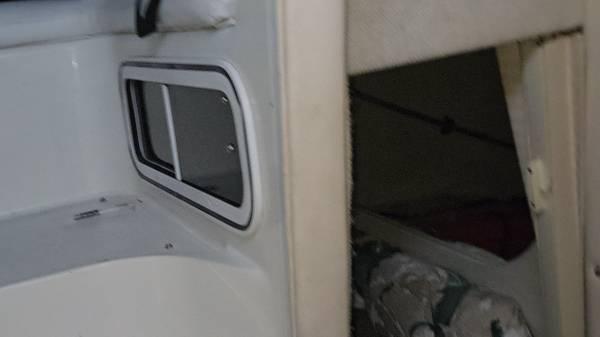 Sundancer  Searay 260 w tandem  trailer 7