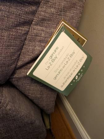 Lazyboy Reclining Sofa, clean and barely used 3