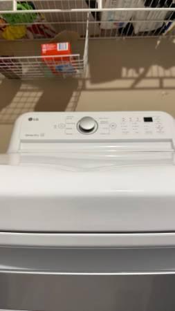 LG Washer and Dryer set 4
