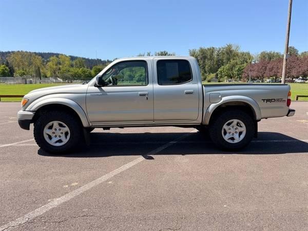 2004 Toyota Tacoma 2