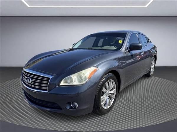 2011 INFINITI M37  Base Sedan