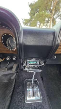 1970 Ford Mustang  302ci 11