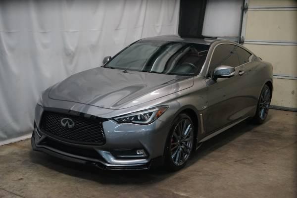 2017 INFINITI Q60 Red Sport 400 // AWD // Red Leather // Serviced!!! 3
