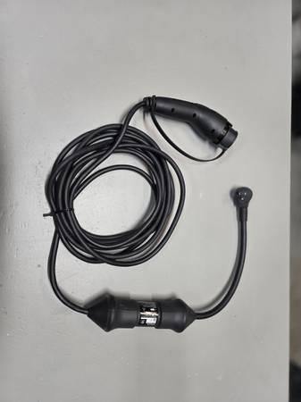 Volvo OEM EV Charger S60 S90 XC60 XC90 XC40 Dual Voltage OEM Charging