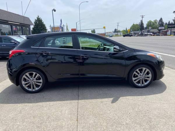 2016 Hyundai Elantra GT  Base 4dr Hatchback 6A 6