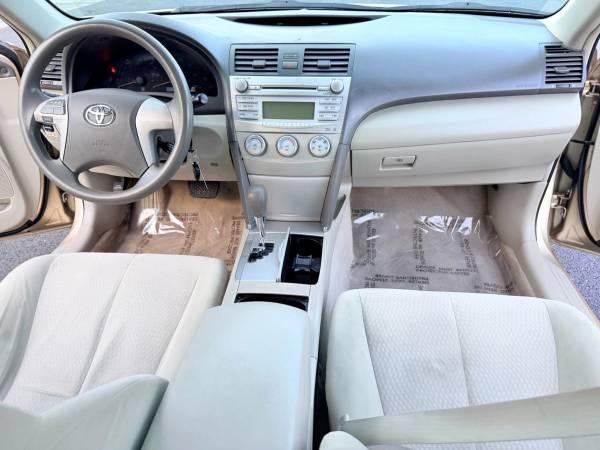 2011 Toyota Camry 13