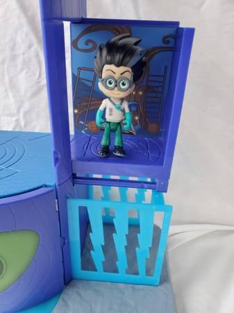 PJ Masks Mission Control HQ Playset Toy w Figures 19