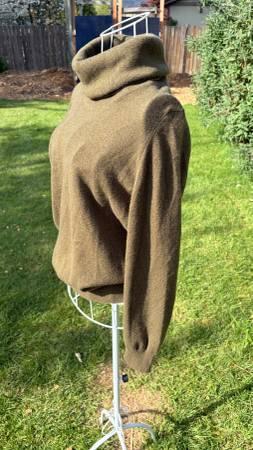 Luxurious 100% Scottish Cashmere Turtleneck - RTW Charleston (Size S) 2