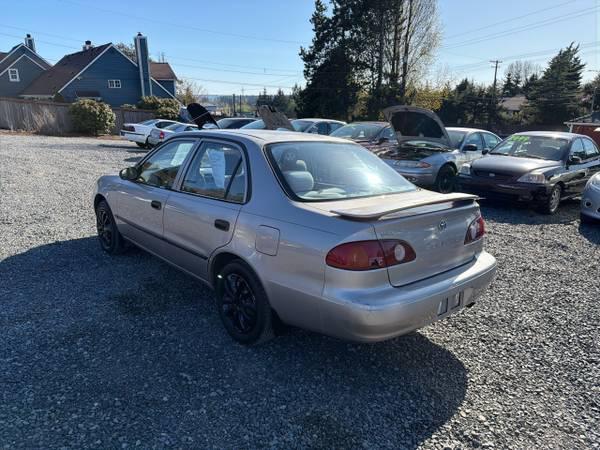 2002 Toyota Corolla CE 5