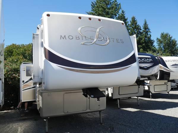 2010 DRV Mobile Suites 36TKSB4