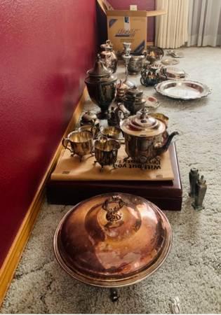 Vintage Leonard Silver Plated Lotus Candelabra with Flower Frog 9