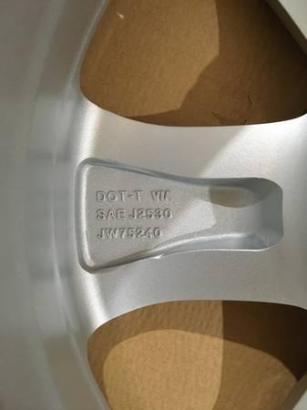 Four Brand New Mint 2019-2023 Toyota RAV4 17x7 Alloy 5 Spoke Wheels 7
