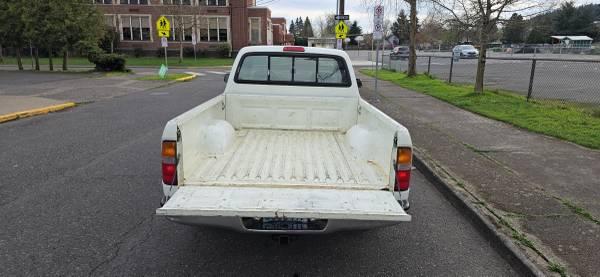 1997 TACOMA SR5 - CLEAN TITLE 2