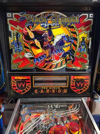 Williams Pinball Black Knight 2000