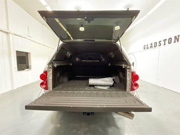 2008 Dodge Ram 2500 SXT MEGA CAB 6-SPEED MANUAL 4X4 /6.7L DIESEL DH (2500) 9