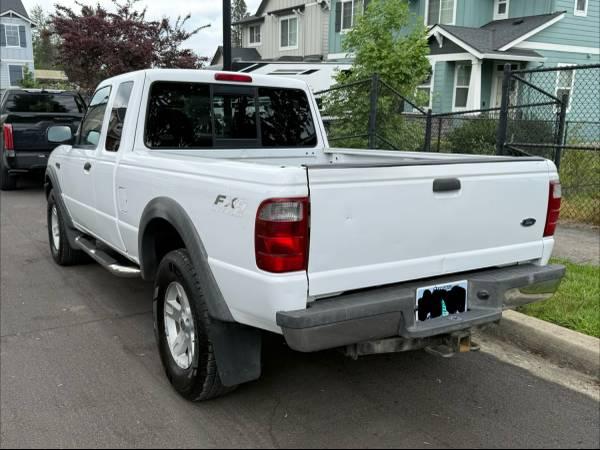 2002 ford ranger FX4 level 2 Ac works clean title in hand   4.0L runs and drives 3