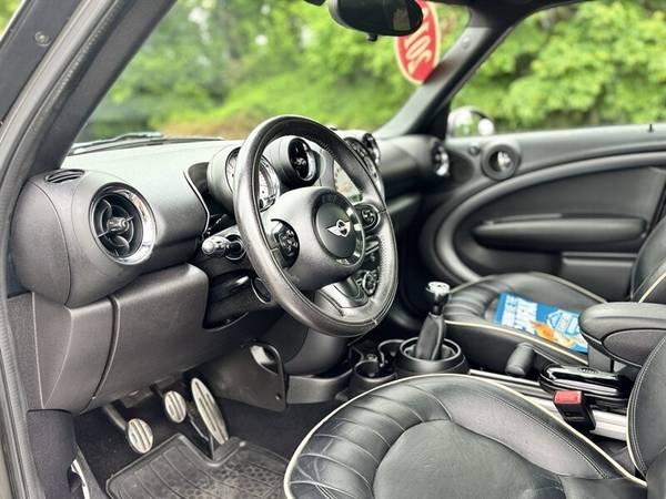 2013 MINI Countryman 12