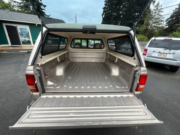 1997 FORD RANGER XLT 4 CYLINDER AUTOMATIC WITH ONLY 74K MILES 6