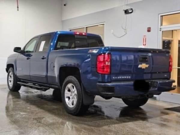 2017 Chevrolet Silverado 1500 LT 6