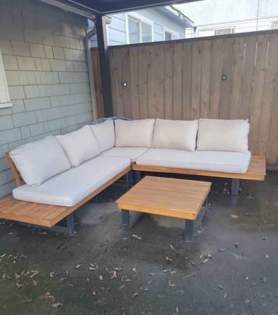 Outdoor sectional patio furniture set