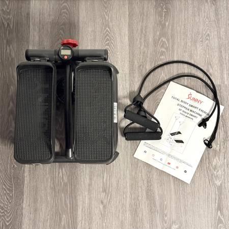 Sunny Health & Fitness Total Body Smart 2-in-1 Stepper Machine