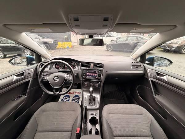 2019 Volkswagen Golf SportWagen 1.8T S 4Motion Wagon 15