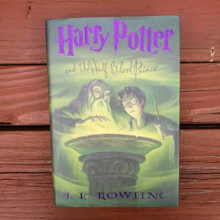 Harry Potter And The Half Blood Prince Book #6 Hardback With Dust Cove