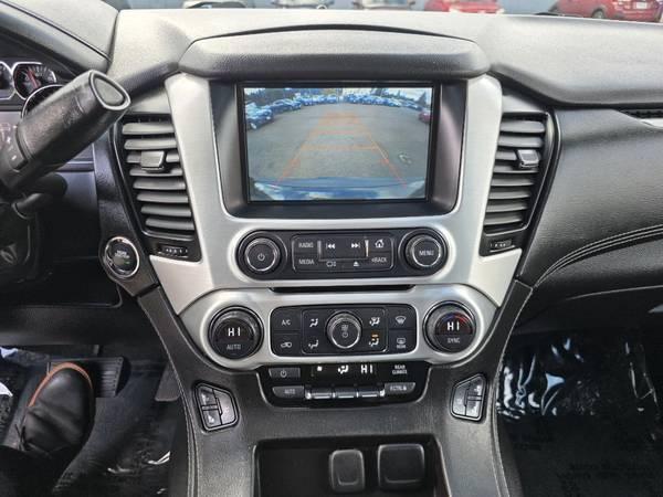 2015 GMC Yukon 4x4 4WD  4dr SLT Utility Body 13