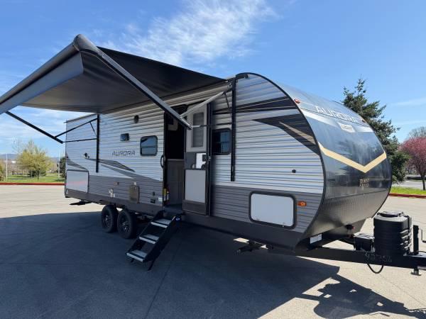 2024 Forest River Aurora 26BHS Camper/ Trailer