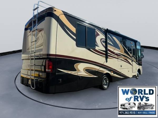 2011 holiday rambler vacationer 30FT FULL WALL SLIDEOUT! Low Miles! 3