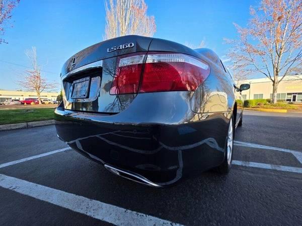 2008 Lexus LS 4.6L V8 / LUXURY Sedan / Navigation / Camera 12