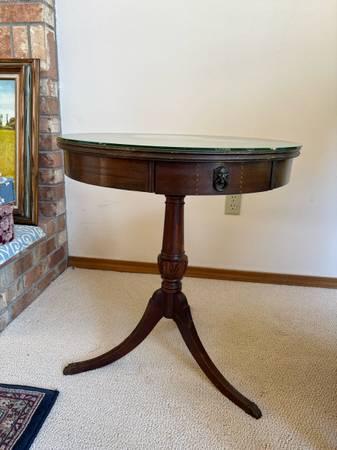 Mid-Century/Vintage Mersman Round Drum Side Table