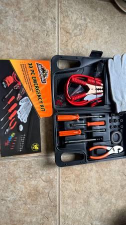 New Armor All 30pc Car Emergency Kit 3