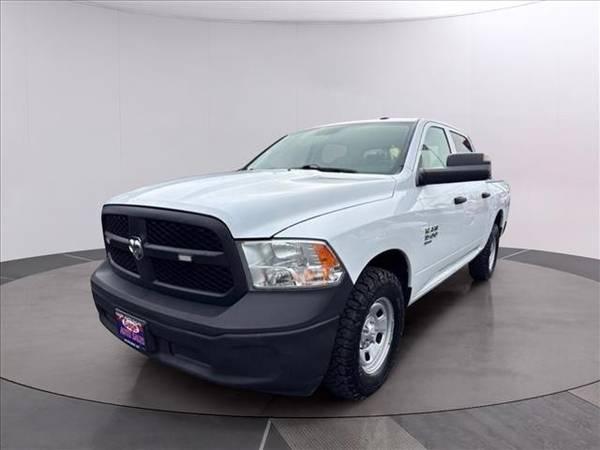 2022 RAM 1500 Classic 4x4 4WD Truck Dodge Tradesman Crew Cab 5.5 ft. SB Pickup