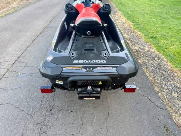 2022 SeaDoo GTi SE with Bluetooth Sound System LOW HOURS 5
