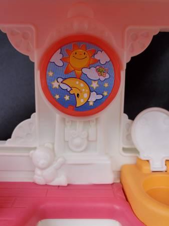 Fisher Price Little People Happy Sounds Doll House Home Toy 8