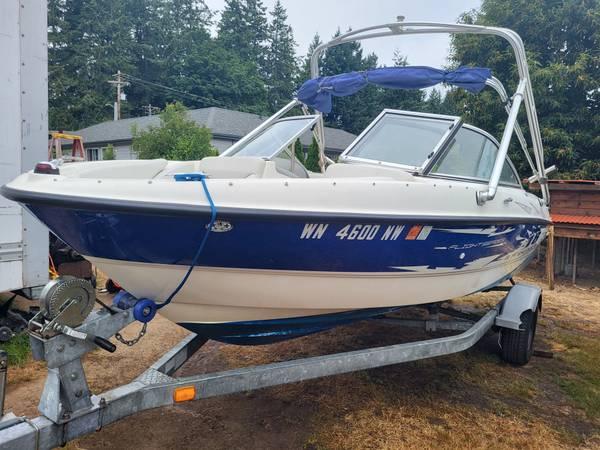 2007 185 F-18 Bayliner with Galvanized Trailer