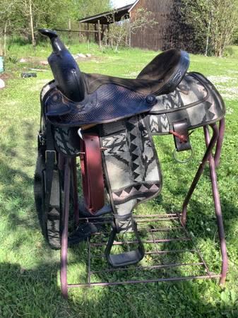 15” starter western saddle, with upgrades and extras 5