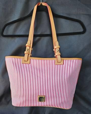 Dooney and Bourke Pink Shoulder Bag Purse w Registration Card