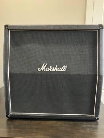 Marshall Slant 4x12 cabinet MX412A