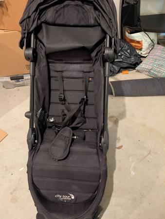 Travel stroller - city tour by baby jogger 3
