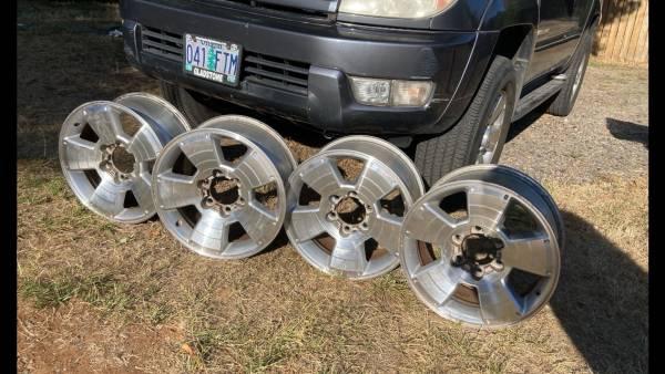 No Tires Toyota, tacoma 17 inch and 4Runner or Prerunner