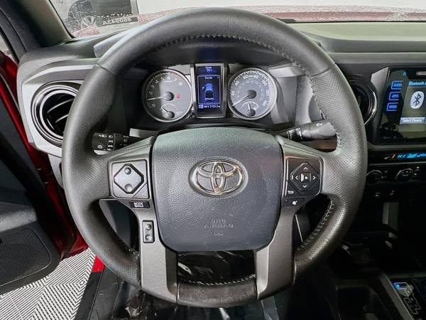 2016 Toyota Tacoma SR5 EASY FINANCING! 11
